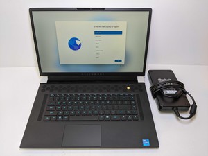 Dell Alienware X17 R2 17 360Hz FHD I7-12700H 1TB SSD 32 GB NVIDIA RTX 3080 Ti W11