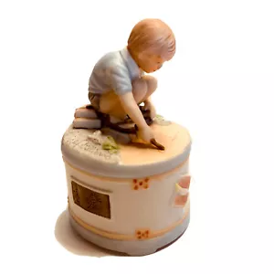 Rare Vintage “Playing Hooky” Music Box, Excellent Condition - Picture 1 of 8