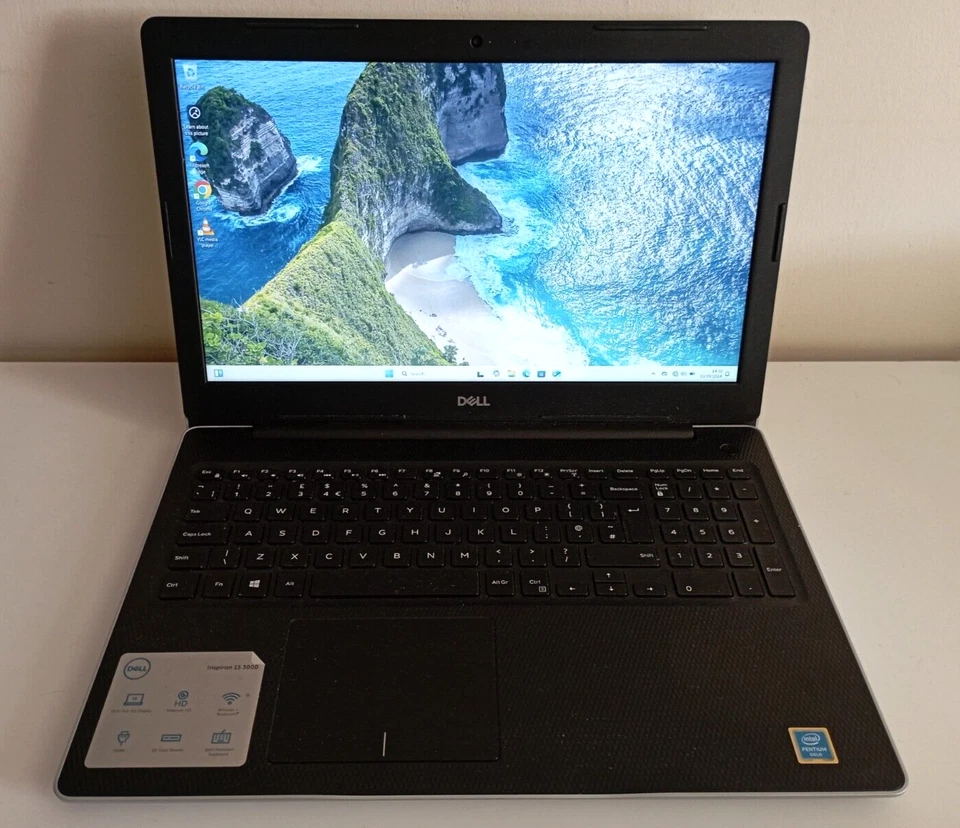 Dell Inspiration 3583 15.6" Intel Pentium 4GB Ram 128GB SSD - Windows 11 Home - Image 1 of 4