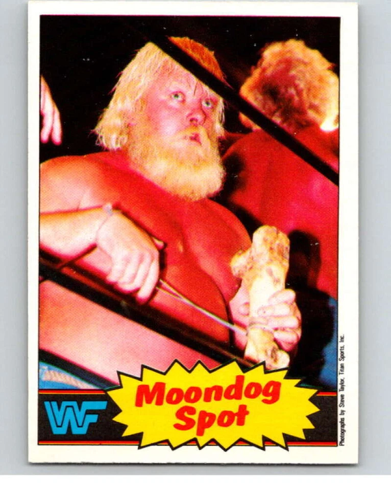 1985 O-Pee-Chee WWF #19 Moondog Spot  V65710 - Image 1 of 2