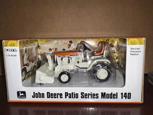 Ertl John Deere 1/16 Orange Model 140 Patio Series Snow Blower Tire Chain #15555 - Picture 1 of 2