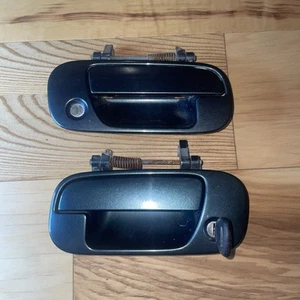 1997-2001 Honda Prelude Driver LEFT & RIGHT Side Outside Door Handles GREEN - Picture 1 of 5