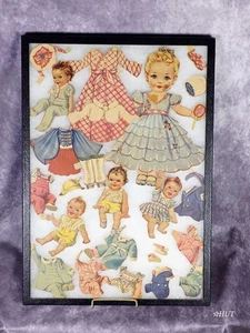 Framed Vintage 1940s Baby Paper Dolls Nursery Wall Art Glass Frame 20"x14½" - Picture 1 of 12