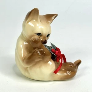 1987 Enesco Keramik 3" Weihnachten Siamkatze mit Stechpalme Taiwan - Bild 1 von 11