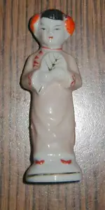 VINTAGE PORCELAIN FIGURINE OF CHINESE WOMAN, TRADITIONAL CLOTHING, JAPAN - Picture 1 of 3