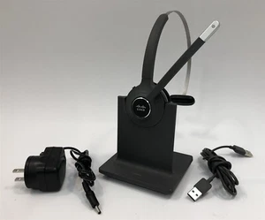 Cisco 561 Monaural Wireless Headset CP-HS-WL-561-S-US w/ Base - Zdjęcie 1 z 4