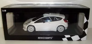 MINICHAMPS 1/18 - 151 110890 FORD FIESTA RS WRC STREET 2011 - BIANCO - Foto 1 di 3
