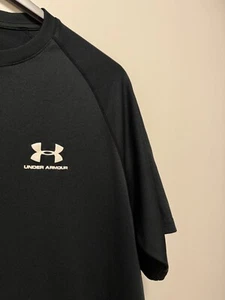 T-shirt Under Armour uomo nera taglia XL - Foto 1 di 4