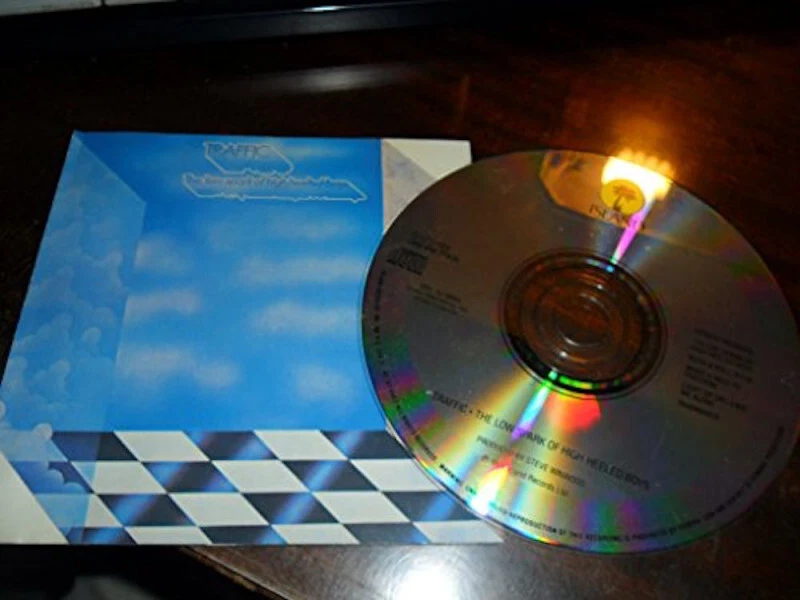 The Low Spark Of High Heeled Boys - Photo 1/1