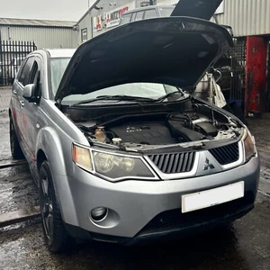 OUTLANDER EQUIPPE MANUAL 2.0 DIESEL BREAKING FOR 1 X WHEEL NUT - Picture 1 of 16