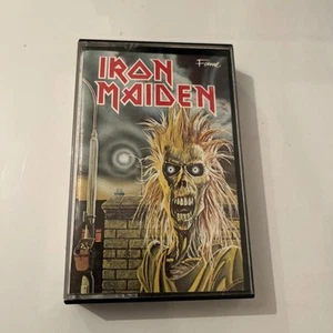 IRON MAIDEN - Self Titled. Debut Album. Cassette Tape. Fame/EMI. 1980. Ex/Ex. - Picture 1 of 18