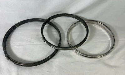 Vtg Metal Embroidery Hoops Lot of 3 Round CORK LINED Spring Tension Hoop 6"-7" - Image 1 of 4