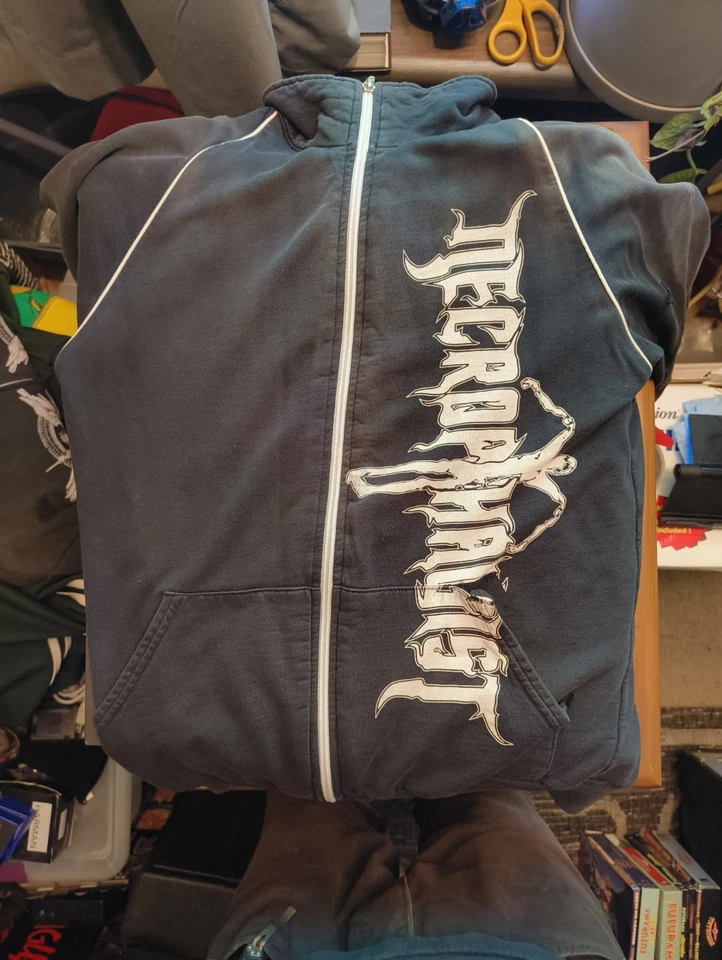 Chaqueta con cremallera con logotipo de necrófago ropa americana pequeña vintage Foto 1 de 2