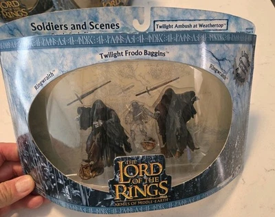 LOTR AOME Twilight Ambush at Weathertop Convención limitada Play Along Foto 1 de 4