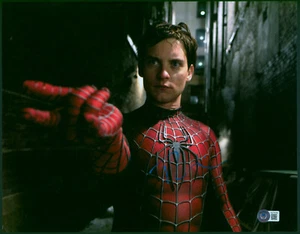 TOBEY MAGUIRE Signed 11x14 Peter Parker Spider-Man Unmasked Photo Beckett BAS - Picture 1 of 3