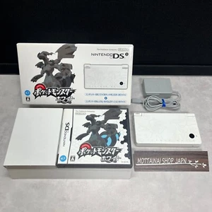 Consola Nintendo DSi Pokemon Reshiram Zekrom Blanca Edición Limitada Probada ¡Buena!! - Imagen 1 de 24