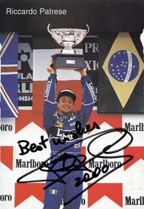 DOUBLE HAND SIGNED RICCARDO PATRESE WILLIAMS FW14 1992 ORIGINAL CARD PHOTO - Picture 1 of 4