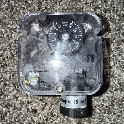 HONEYWELL C6097B3028  Used - Image 1 of 3