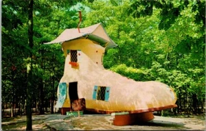 Storybook Land New Jersey NJ Routes 40-322 Old Womans Shoe 1970s Postcard - Picture 1 of 2