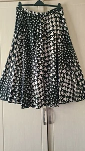 H&M Skirt Size XL - Picture 1 of 3