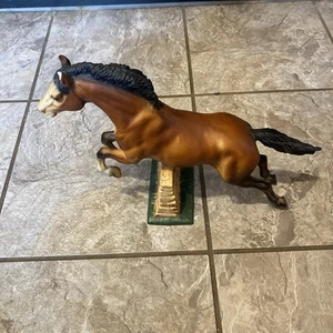 Breyer Jumping Horse with Rock Wall Jumper Traditional Model Vintage #300 - Picture 1 of 12
