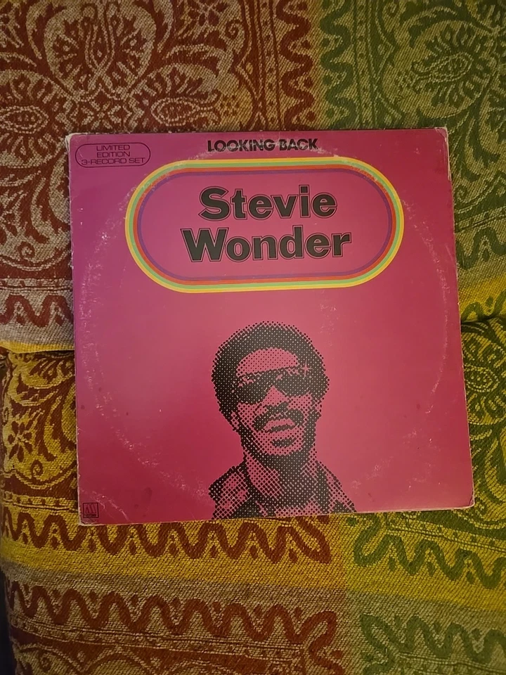3 LP’s Stevie Wonder ~ Looking Back ~ 1977 ~ Motown Records ~ Anthology Foto 1 de 1
