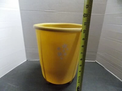 Papelera de baño redondo amarillo dorado cosecha vintage Foto 1 de 4