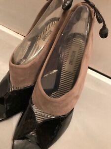 FAB! Moschino Black Patent Leather Open Toe High Heel Shoes Size 39EUR-8US Italy