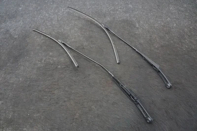 Juego de escobillas brazo limpiaparabrisas izquierdo derecho OEM 8W19554071 AUDI S5 B9 2018-24 RS5 S4 2018-24 Foto 1 de 4