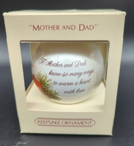 De Colección Sello Bola de Vidrio Adorno MADRE Y PAPÁ Navidad 1982 Árbol Recortador Coll - Imagen 1 de 5
