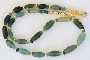 Collana romana antica ovale vetro smeraldo bronzo placcato oro manufatto raro - Foto 1 di 2