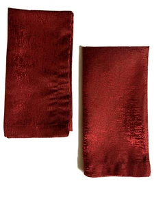 NWOT, Waterford Linens Set Of Two Napkin Metallic Maroon 21″ X 21″ - Picture 1 of 3