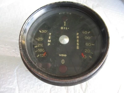 Porsche 911 TES Temperature Oil Pressure Combo Gauge Date Stamp 9.70 - Image 1 of 4