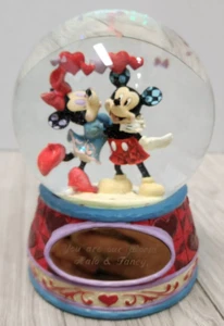 Disney Mickey & Minnie Valentine's Day Heart Yoo Sweet Snow Globe - Picture 1 of 12