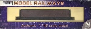 Dapol NC-002 Siphon G Bogie Parcels Van 1443 in GWR Maroon Livery - Picture 1 of 3