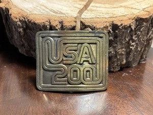 Fibbia per cintura vintage 1975 USA 200 bicentenario fibbia in ottone Co. Chicago vintage - Foto 1 di 17