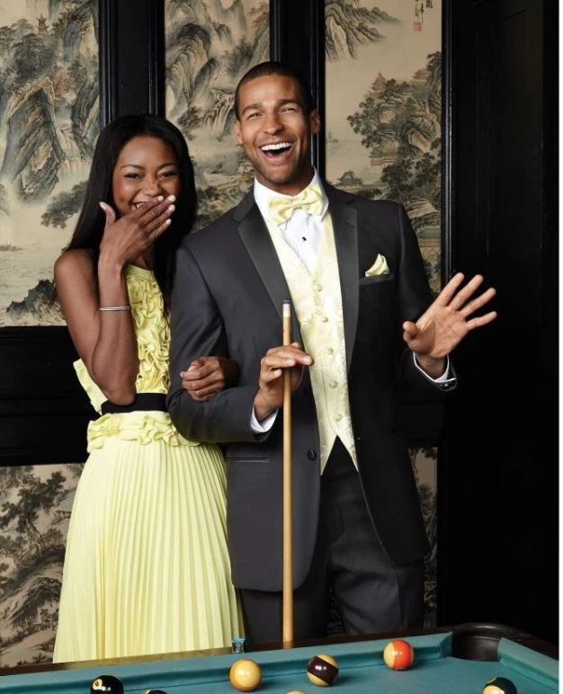 Esmoquin Heritage 100 % lana negro muesca dos botones ventilado lateral calce ajustado Foto 1 de 1