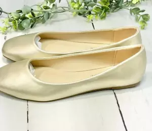 NEW MUSSHOE Womens Square Toe Ballet Flats Size 9.5 Gold Metallic Color - Picture 1 of 8