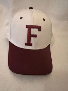 Cappello Fordham University logo F marrone e bianco aderente 7 1/2 berretto college - Foto 1 di 15