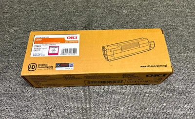 OKI Genuine 44315310 MAGENTA Toner For C610 - 6,000 Pages - Image 1 of 2