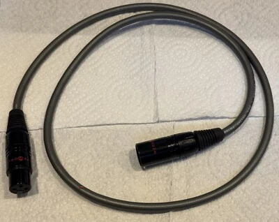 Cable de audio de interconexión equilibrada WireWorld Equinox 8 XLR a XLR de un metro Foto 1 de 4