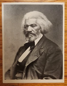 Prensa de granada Frederick Douglas postal PC años 80 sin usar - Imagen 1 de 1