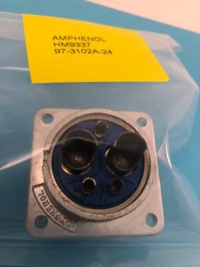 Amphenol HM 9337 97-3102A-24 5 Pin Connector with MTG FLG - NEW Fast Ship - Picture 1 of 5