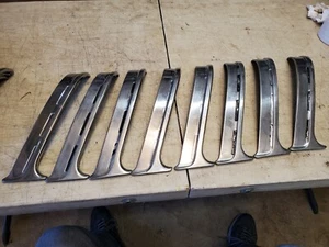1955 Chevrolet Sedan Upper Paint Divider Driver Side - Bild 1 von 9