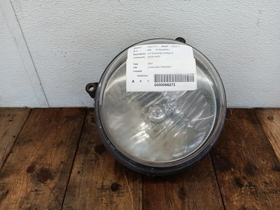 Faro JEEP LIBERTY R sin nivelación de faros; R. 06 07 Foto 1 de 4