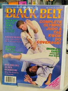 October 1988 Vintage Black Belt Magazine Bagged And Boarded In Great Condition - Picture 1 of 3