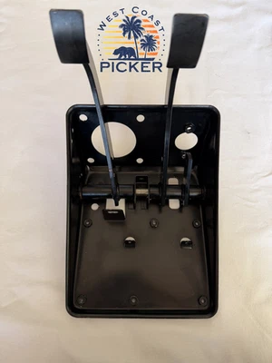 Caja de pedales original para Triumph TR6 TR250 Foto 1 de 4