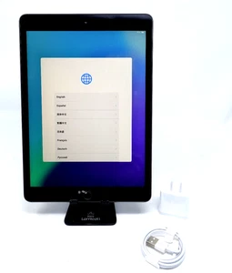 Apple iPad 8. Gen 2020 (Wi-Fi) 32GB Space Grau (Top) - Bild 1 von 8