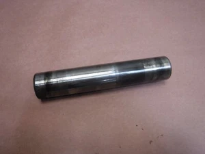 Jeep Cj Cj5 Cj7 FSJ T18 Reverse Idler Gear Shaft Factory OEM Free Ship - Picture 1 of 2
