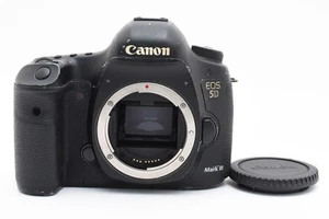 748 Reparaturbedürftig Canon Eos 5D Mark Iii Gehäuse - Bild 1 von 10
